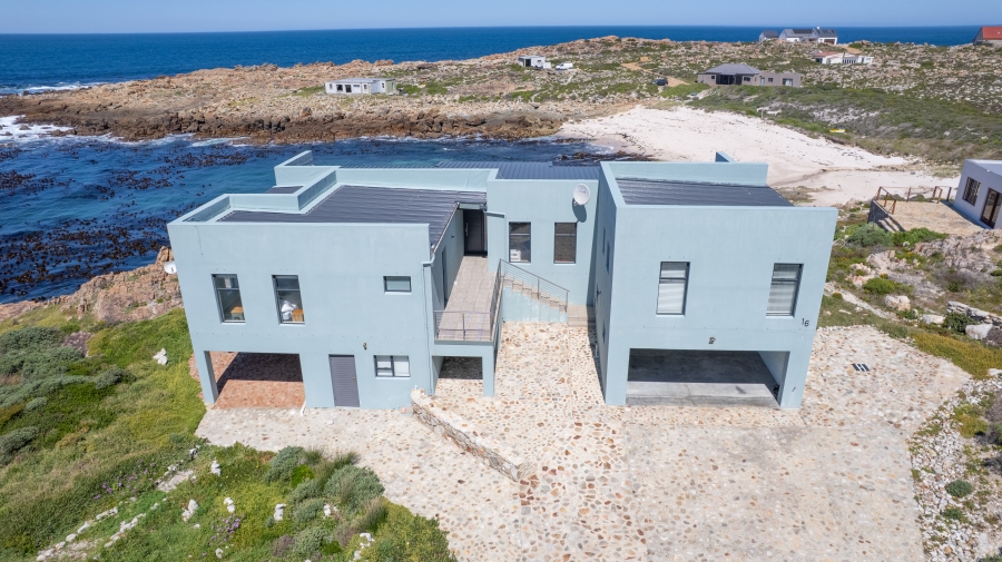 4 Bedroom Property for Sale in Sunny Seas Estate Western Cape